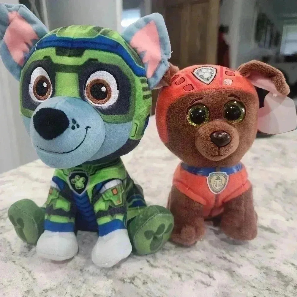 2 Paw Patrol Plush Rocky And Zuma - Picture 1 of 3